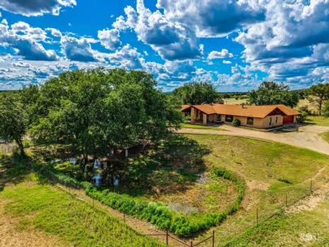 3054 Atkins Lane, Christoval, TX 76935