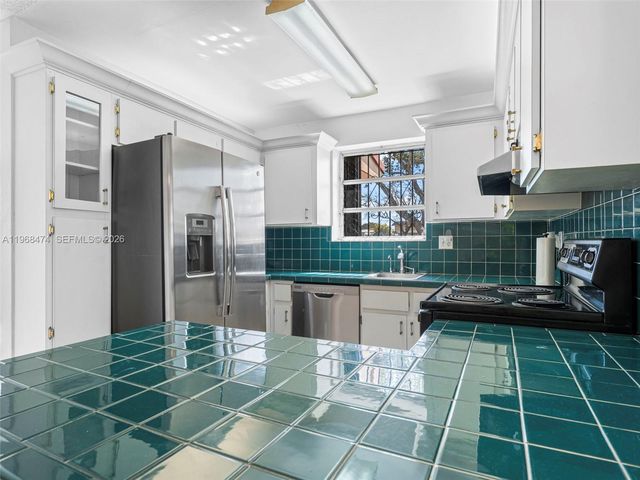 761 E 45th St, Hialeah, FL 33013