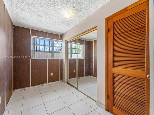 761 E 45th St, Hialeah, FL 33013