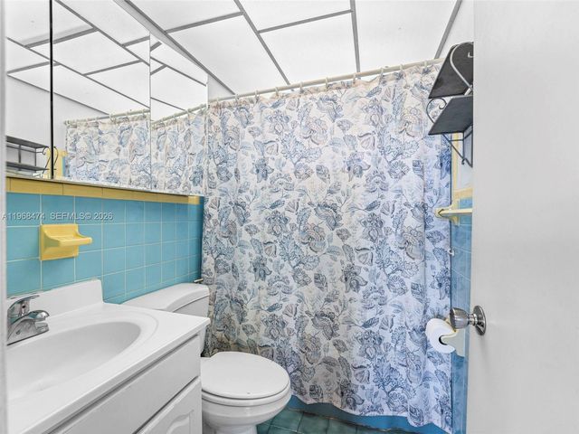 761 E 45th St, Hialeah, FL 33013