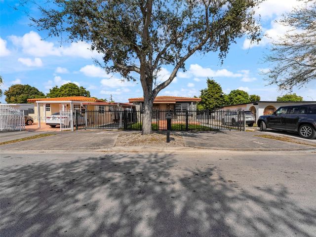 761 E 45th St, Hialeah, FL 33013