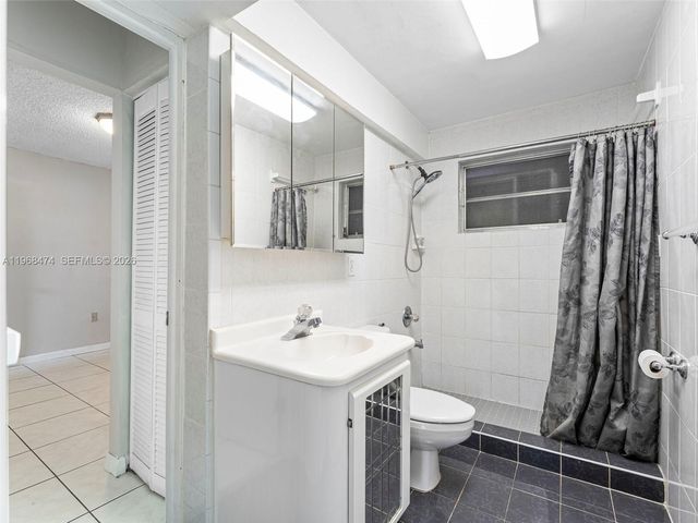 761 E 45th St, Hialeah, FL 33013