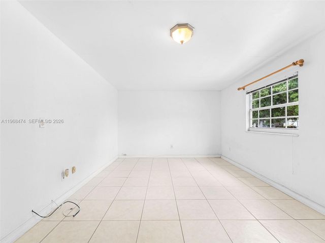 761 E 45th St, Hialeah, FL 33013