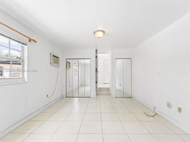 761 E 45th St, Hialeah, FL 33013