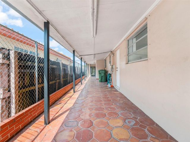 761 E 45th St, Hialeah, FL 33013