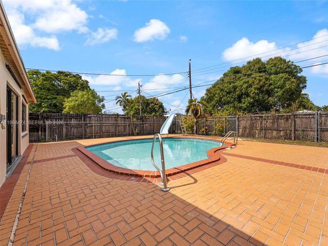 761 E 45th St, Hialeah, FL 33013