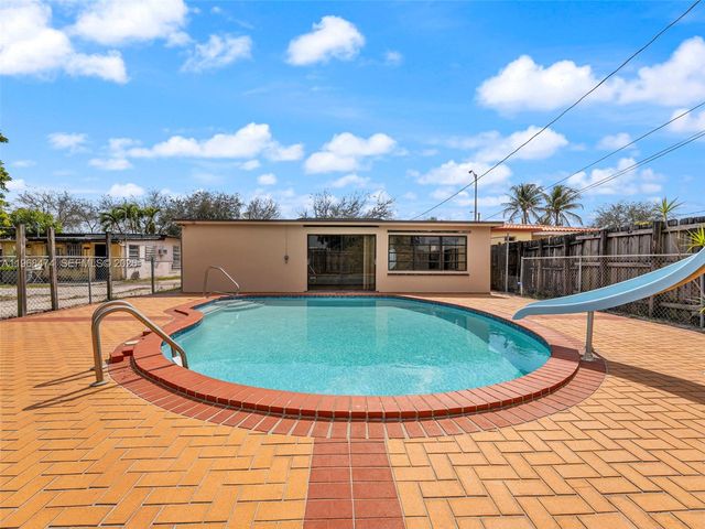 761 E 45th St, Hialeah, FL 33013