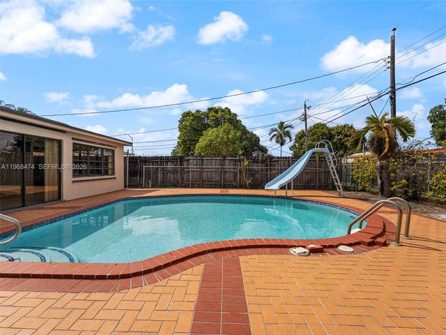 761 E 45th St, Hialeah, FL 33013