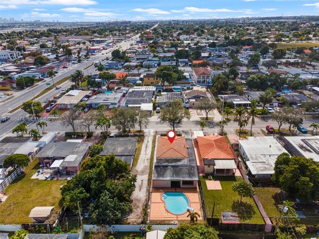 761 E 45th St, Hialeah, FL 33013