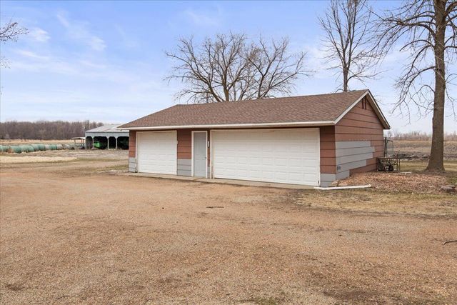 15550 County Road 20, Watertown, MN 55388