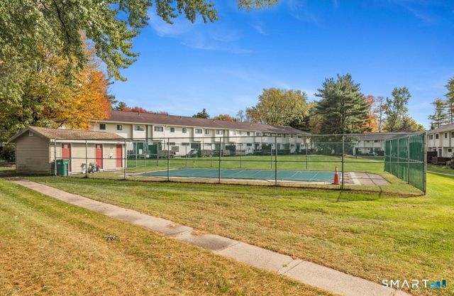 7 Woodland Avenue C, Bloomfield, CT 06002