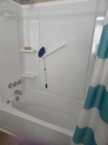 7356 SE Independence Avenue, Hobe Sound, FL 33455