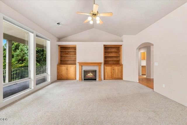 3436 Blue Blossom Drive, Medford, OR 97504