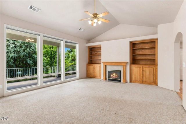 3436 Blue Blossom Drive, Medford, OR 97504