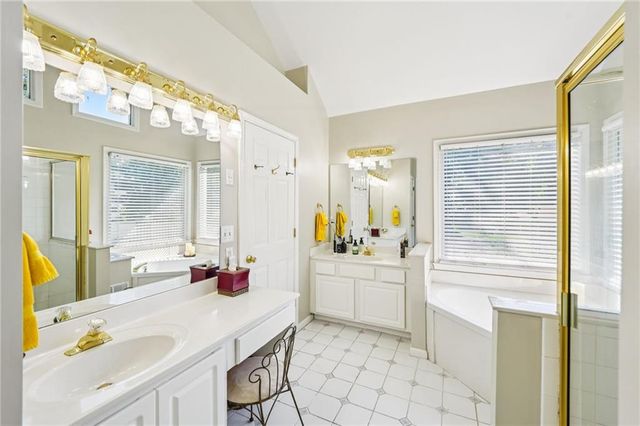 97 Lansing NW Drive, Kennesaw, GA 30144