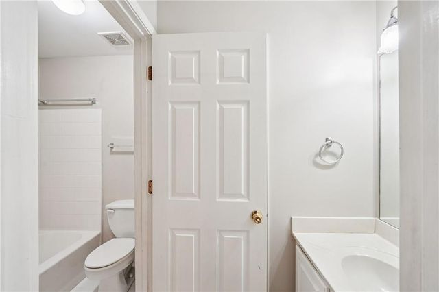 97 Lansing NW Drive, Kennesaw, GA 30144