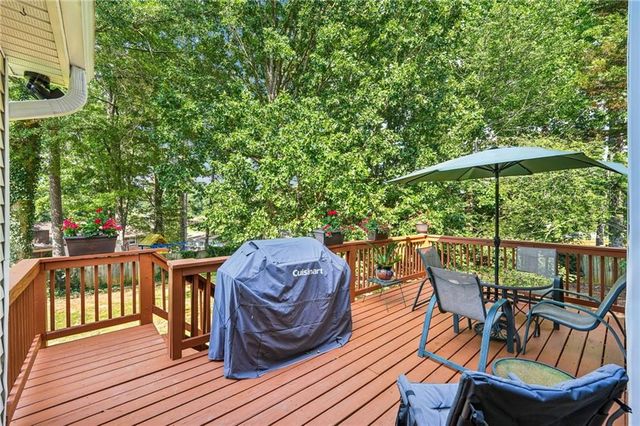 97 Lansing NW Drive, Kennesaw, GA 30144