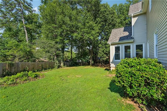 97 Lansing NW Drive, Kennesaw, GA 30144