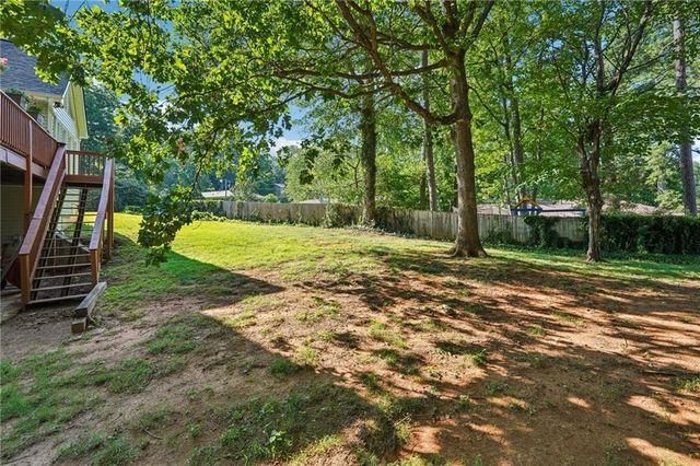 97 Lansing NW Drive, Kennesaw, GA 30144