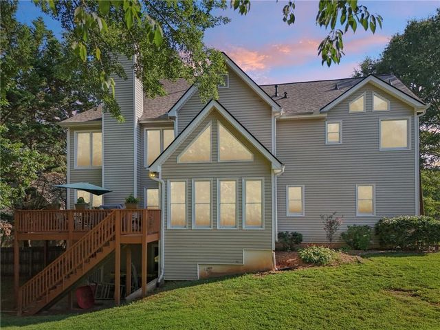 97 Lansing NW Drive, Kennesaw, GA 30144