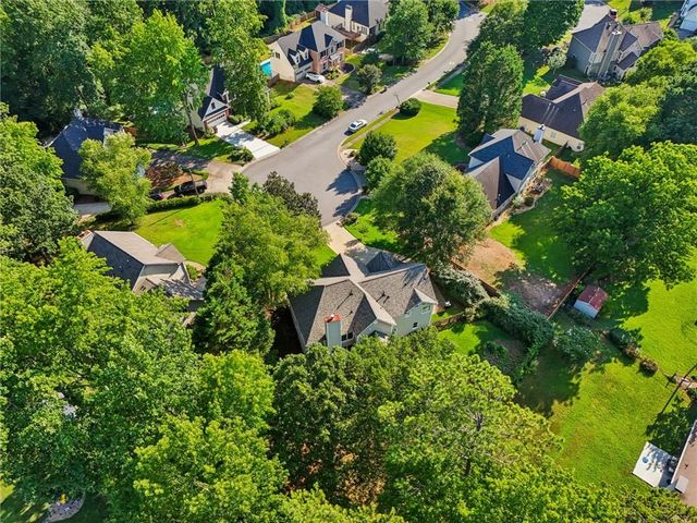 97 Lansing NW Drive, Kennesaw, GA 30144