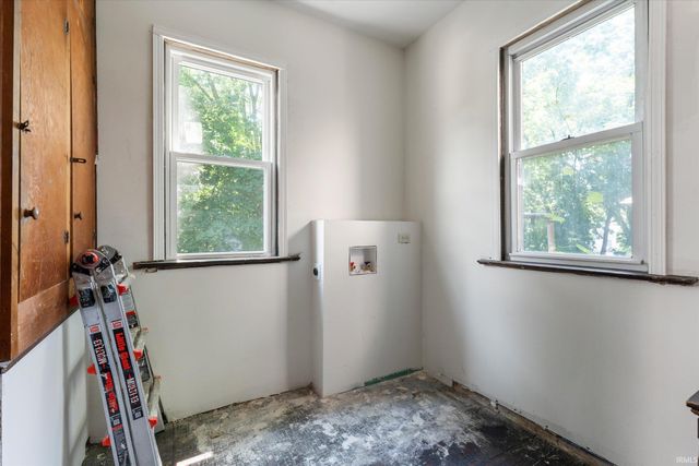 1022 E Colfax Avenue, South Bend, IN 46617