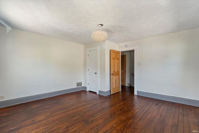 1022 E Colfax Avenue, South Bend, IN 46617