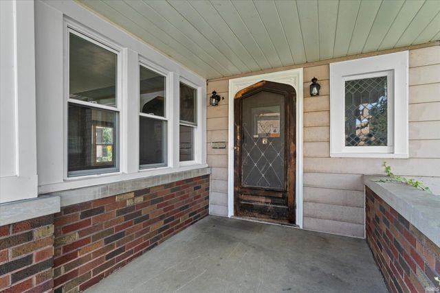 1022 E Colfax Avenue, South Bend, IN 46617