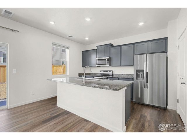 6054 Holstein Dr, Fort Collins, CO 80528