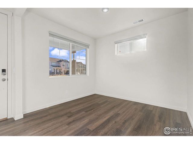 6054 Holstein Dr, Fort Collins, CO 80528