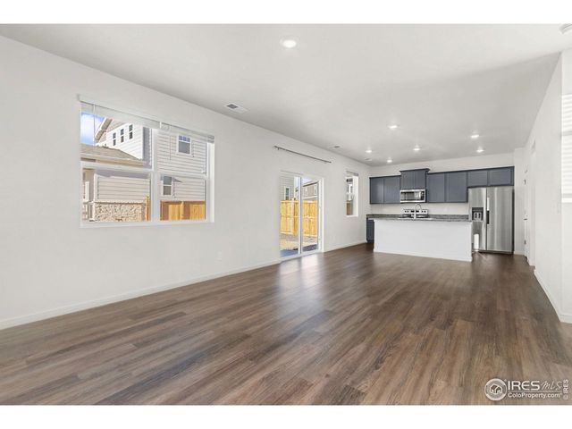 6054 Holstein Dr, Fort Collins, CO 80528