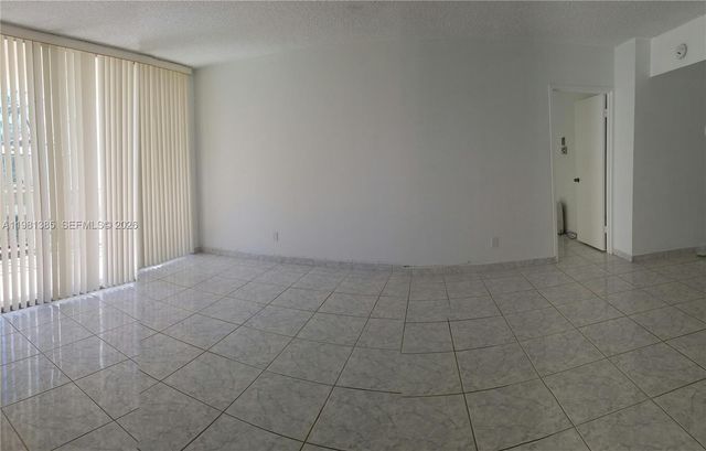 5401 Collins Ave 416, Miami Beach, FL 33140