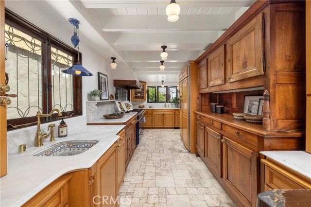 115 Apolena Avenue, Newport Beach, CA 92662