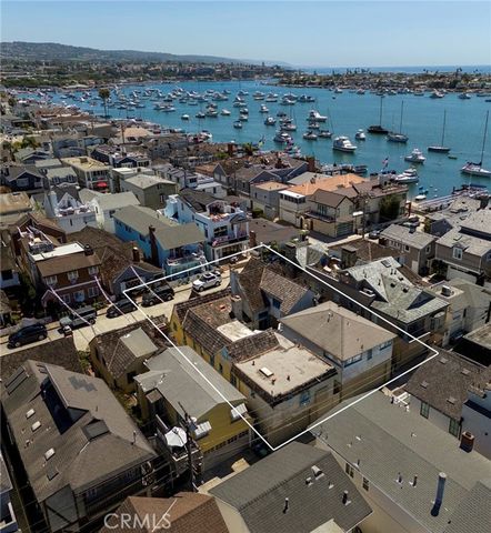 115 Apolena Avenue, Newport Beach, CA 92662