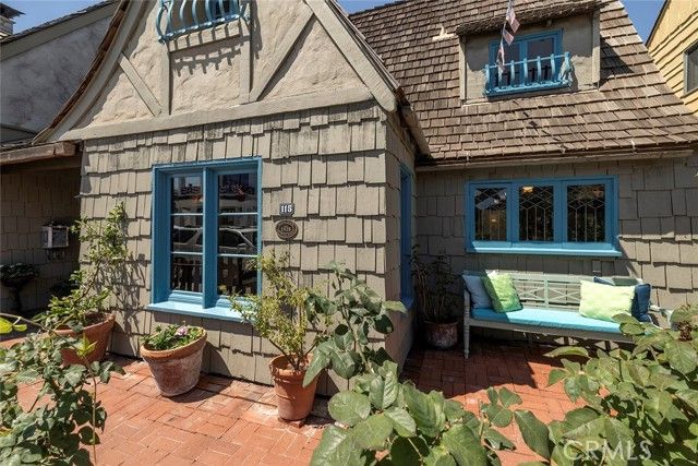 115 Apolena Avenue, Newport Beach, CA 92662