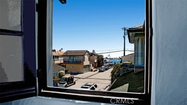 115 Apolena Avenue, Newport Beach, CA 92662