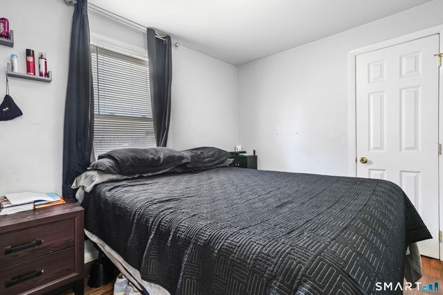 204 Barnes Avenue, New Haven, CT 06513