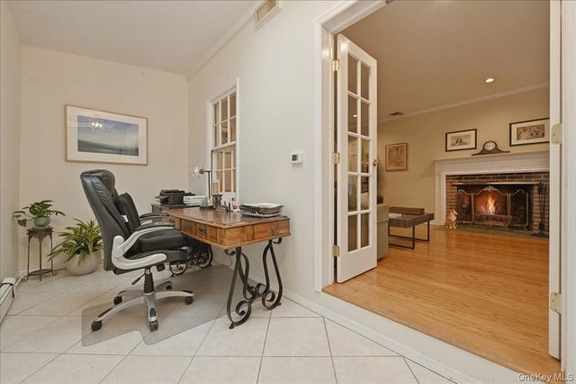 163 Elm Street, Roslyn Heights, NY 11577