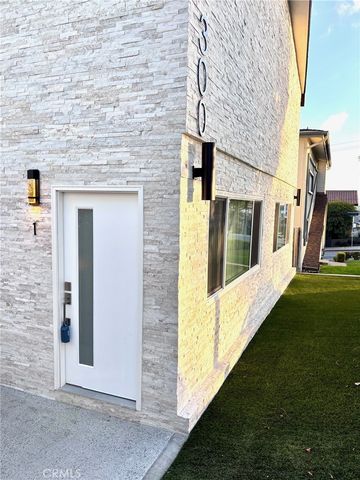 300 Maryland Street 1, El Segundo, CA 90245