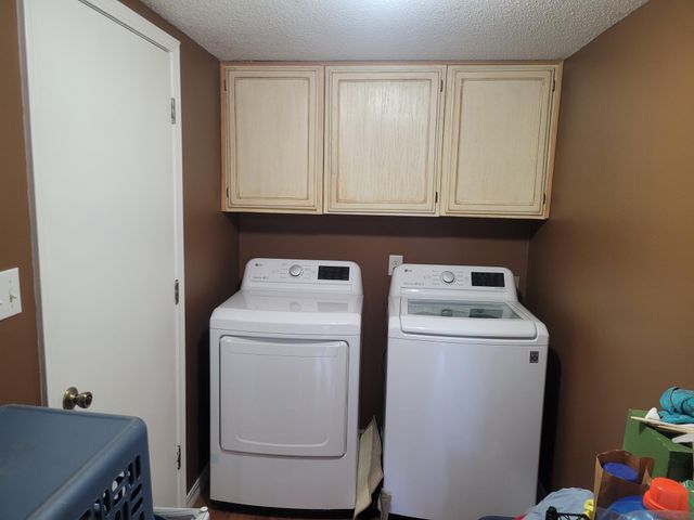 1614 Camelot Place, Miami, OK 74354