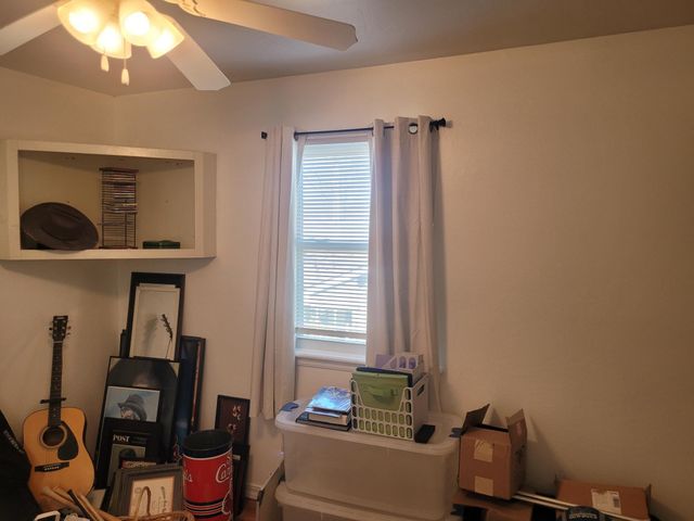 1614 Camelot Place, Miami, OK 74354