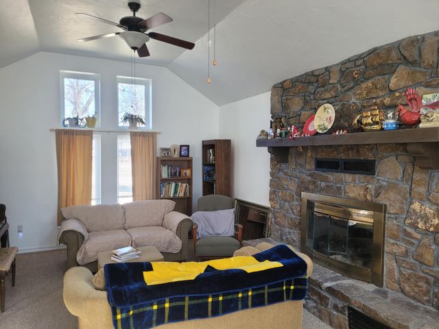 1614 Camelot Place, Miami, OK 74354