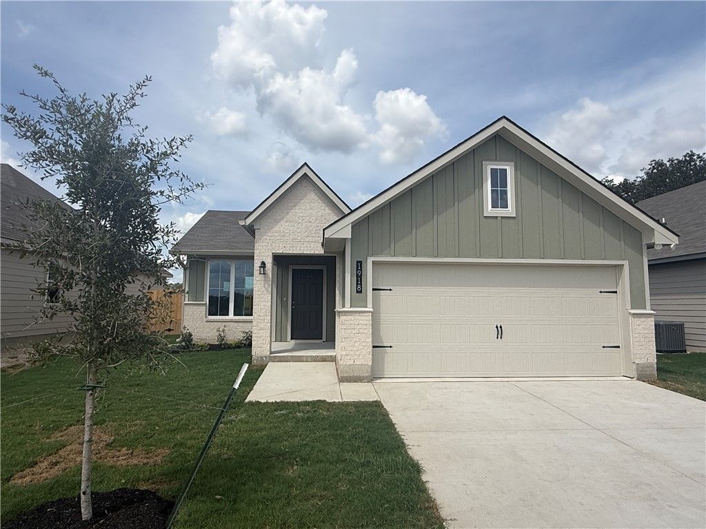 1918 McArthur Avenue, Bryan, TX 77803 — exterior