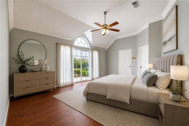 3223 Richland Drive, Sugar Land, TX 77478
