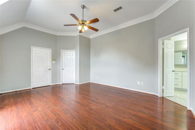 3223 Richland Drive, Sugar Land, TX 77478