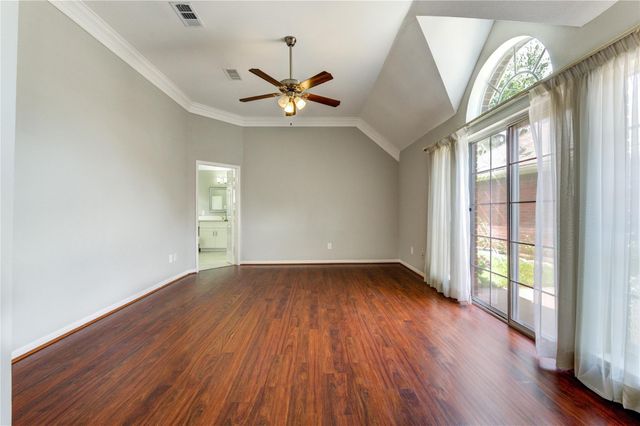 3223 Richland Drive, Sugar Land, TX 77478