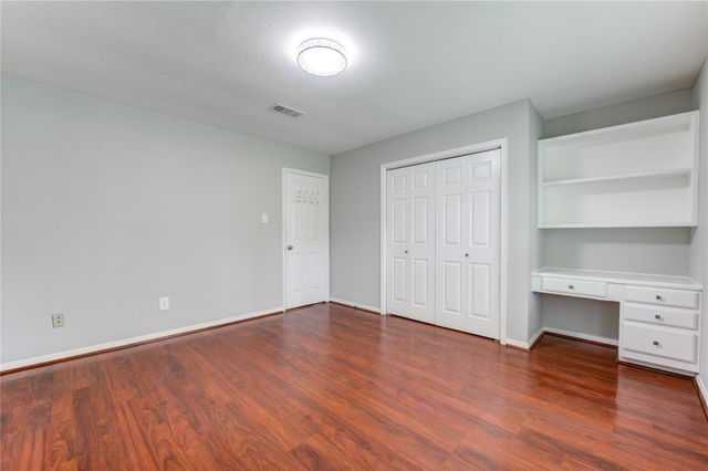 3223 Richland Drive, Sugar Land, TX 77478