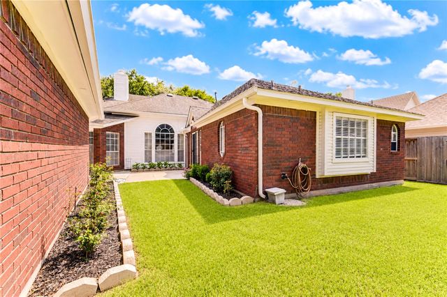 3223 Richland Drive, Sugar Land, TX 77478