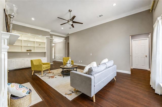 3223 Richland Drive, Sugar Land, TX 77478