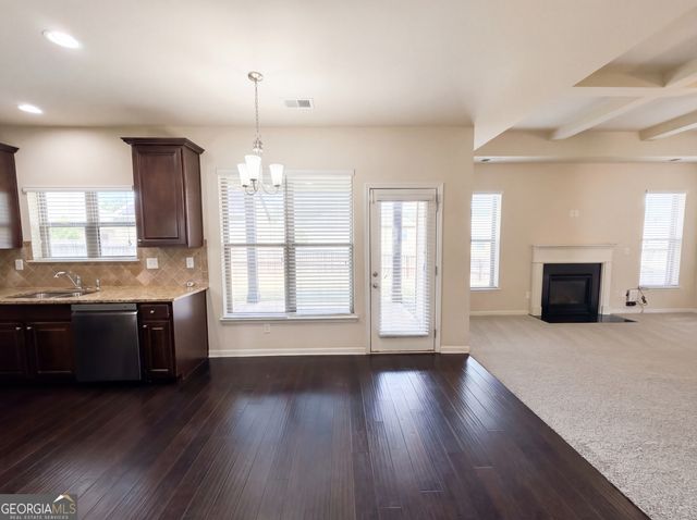 798 Kallispel Court, Hampton, GA 30228